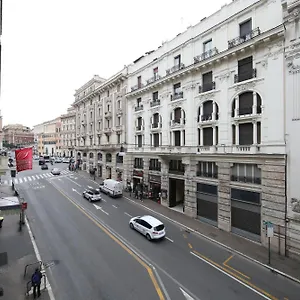 https://maison-tritone.it-romehotels.com